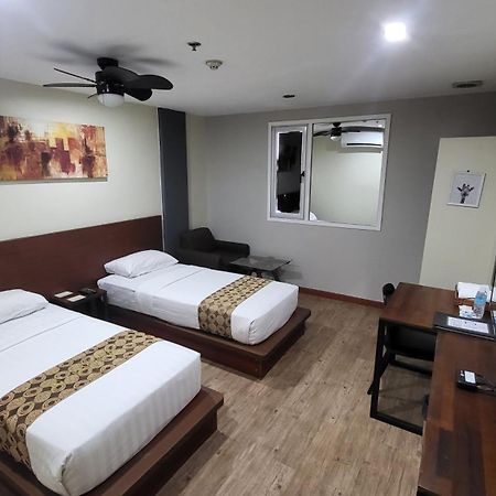 Dg Grami Hotel Paranaque City 외부 사진