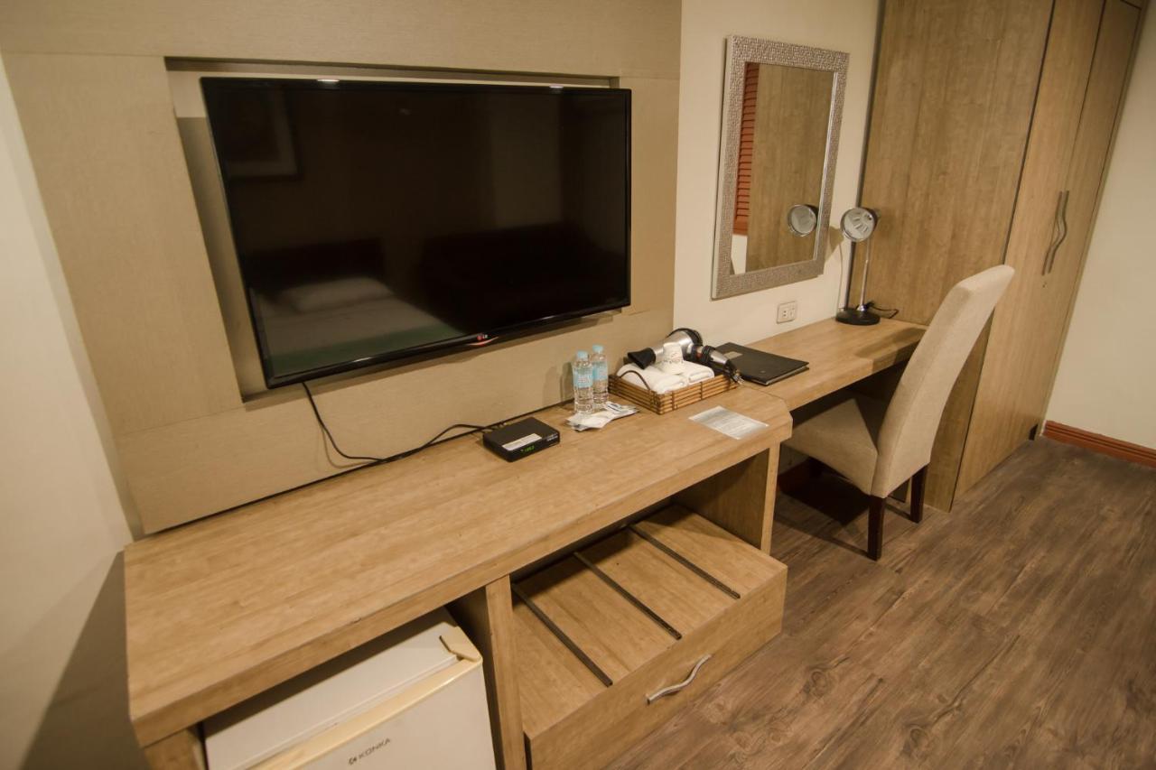Dg Grami Hotel Paranaque City 외부 사진