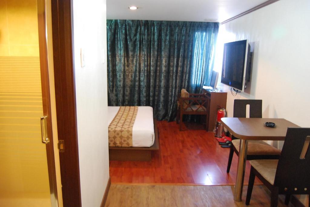 Dg Grami Hotel Paranaque City 객실 사진